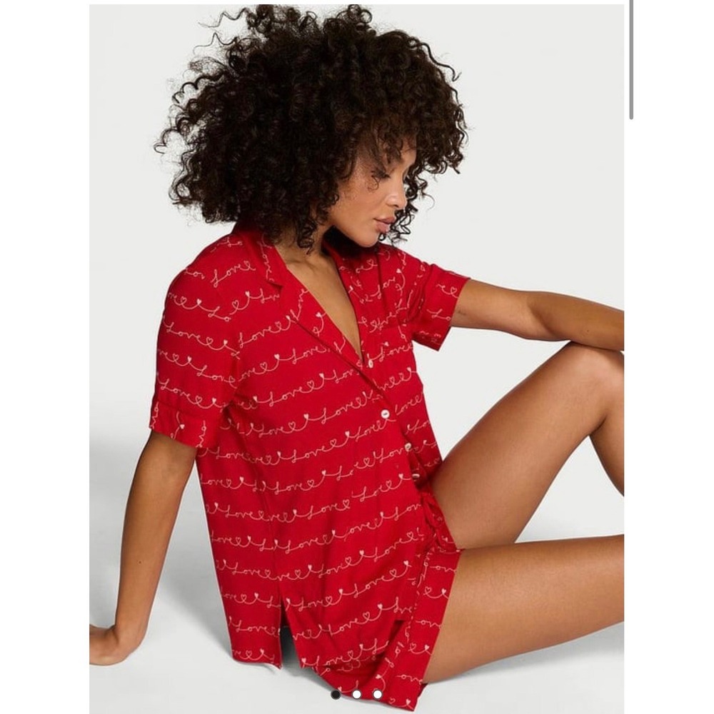 Victoria's Secret SoSoft™ Modal Short Pajama Set Red Love Heart Script Size M